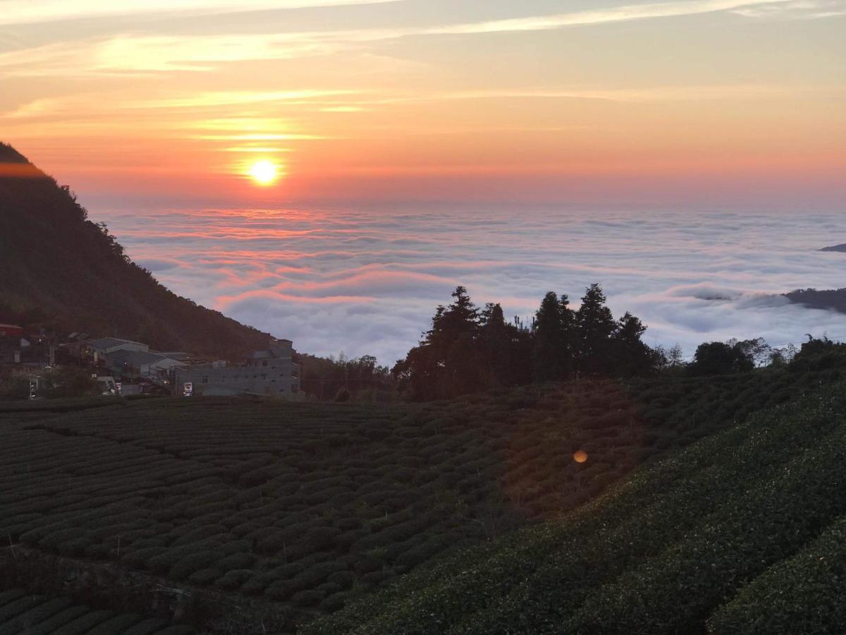 奋起湖小山霂茗住宿加早餐旅馆 外观 照片